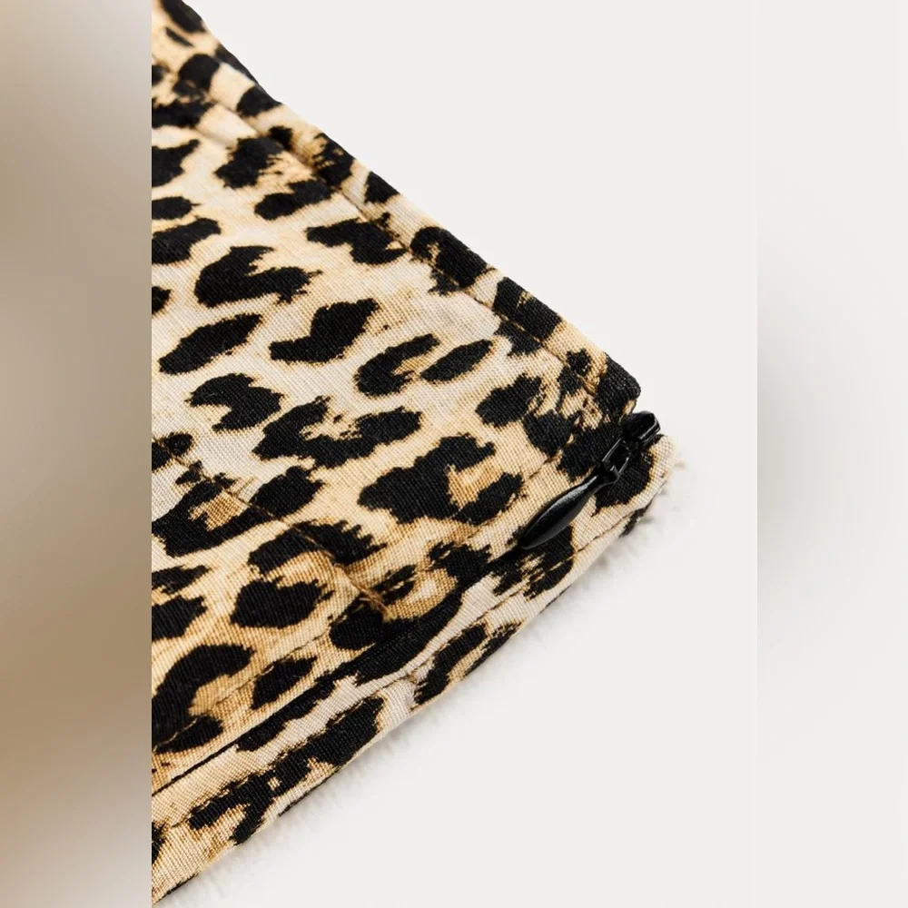 SALE! ZARA NWT ZW COLLECTION ANIMAL PRINT CAPRI PANTS
